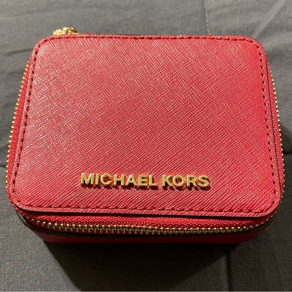 Michael Kors - Travel Jewelry Case